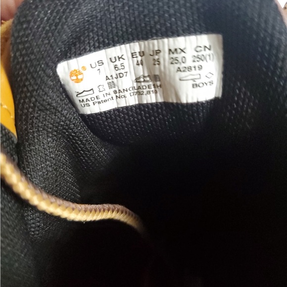 Timberland Mustard and Brown Boots Boys size 7 - Picture 11 of 13